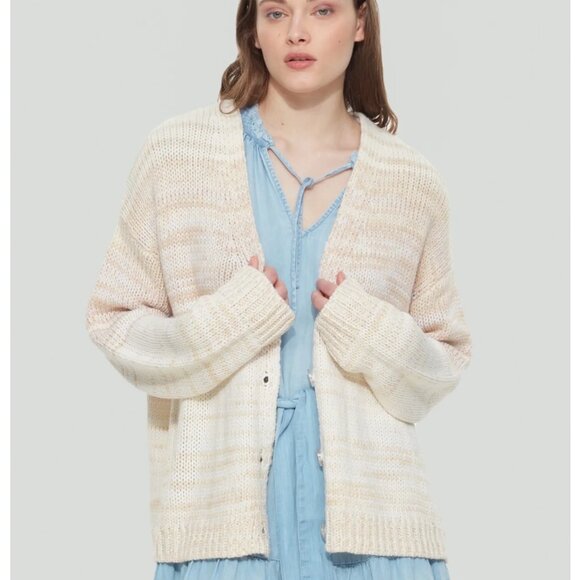NWT‎ | Dex Striped V Neck Button Up Chunky Cardigan Cream Tan Size Med - Picture 1 of 12